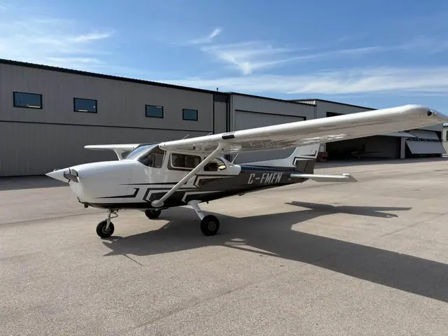 1999 Cessna 172R