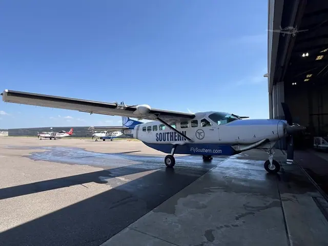 2005 Cessna Caravan 208B Grand