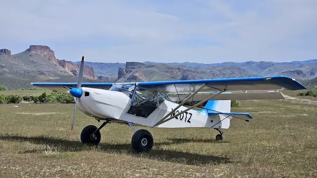1999 Kitfox v outback