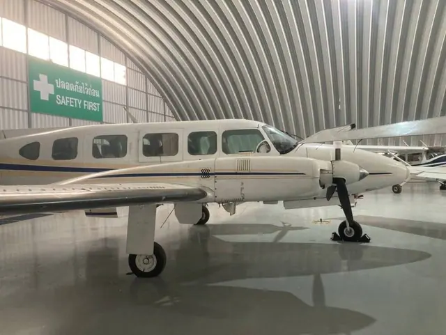 1977 Piper PA-31-350 Navajo Chieftain