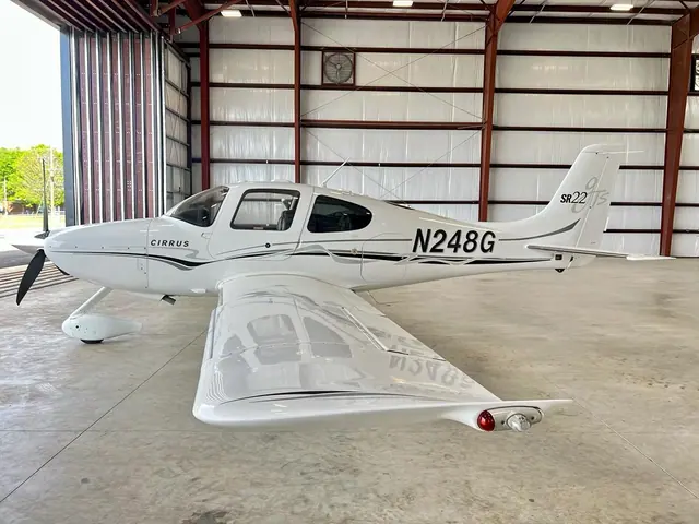 2005 Cirrus SR22-G2 GTS