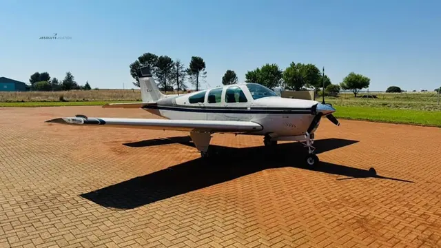 1989 Beechcraft F33A Bonanza