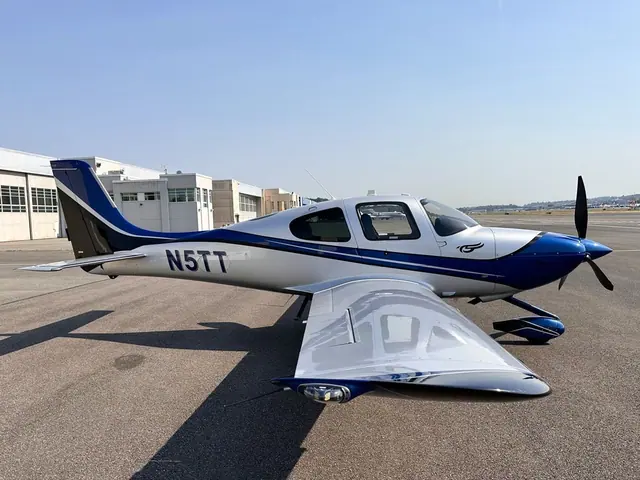 2014 Cirrus SR22T-G5 GTS (N5TT)