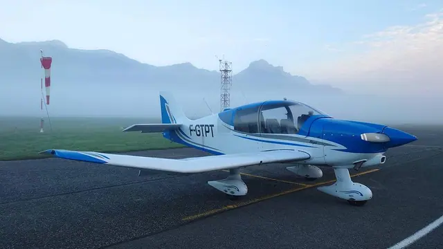 1999 Robin DR-400/180 R gent