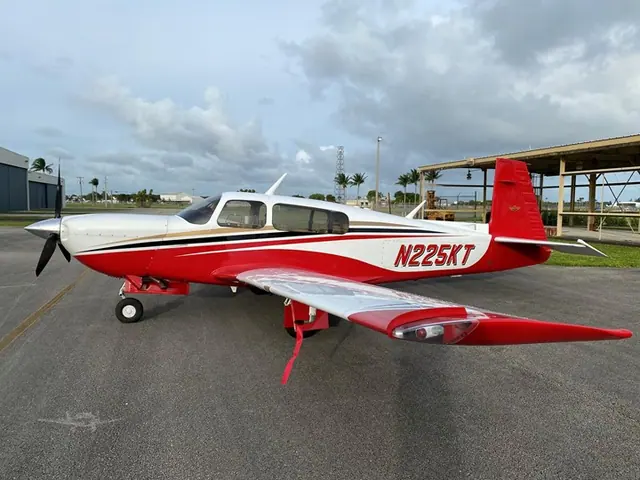 1993 Mooney M20M TLS