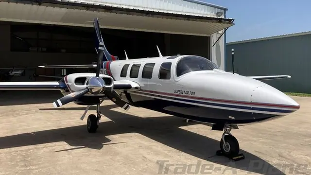 1979 Aerostar Superstar 700