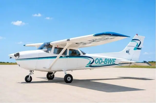 2001 Cessna 172 Skyhawk S