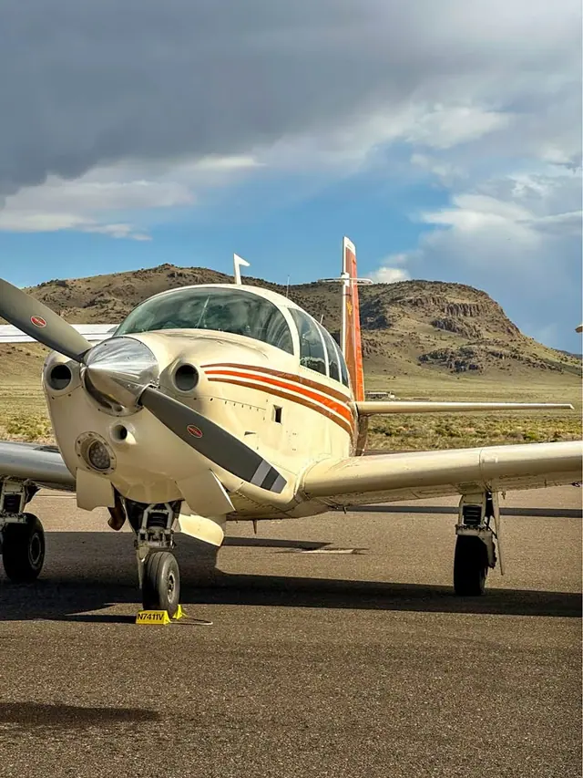 1975 Mooney M20F