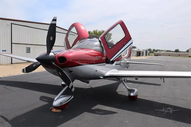 2014 Cirrus SR22-G5 Turbo (N378WT)