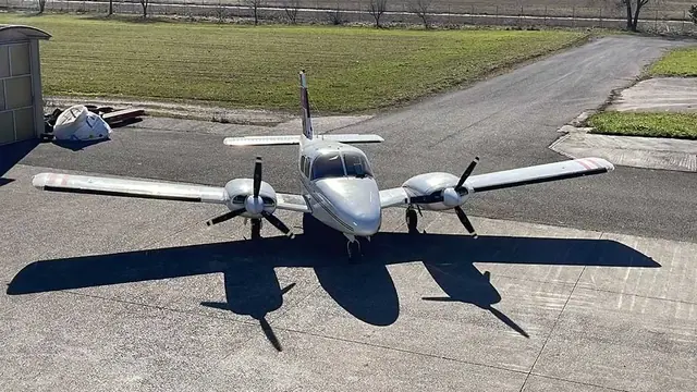 1979 Piper Seneca II PA-34-200T