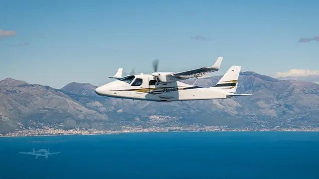 2027 Tecnam P2006T