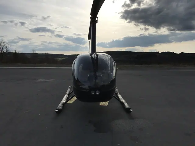 2000 Robinson Helicopter R44 Clipper 1
