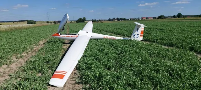 Alexander Schleicher ASW 20 FL (15m,16.59m) X55