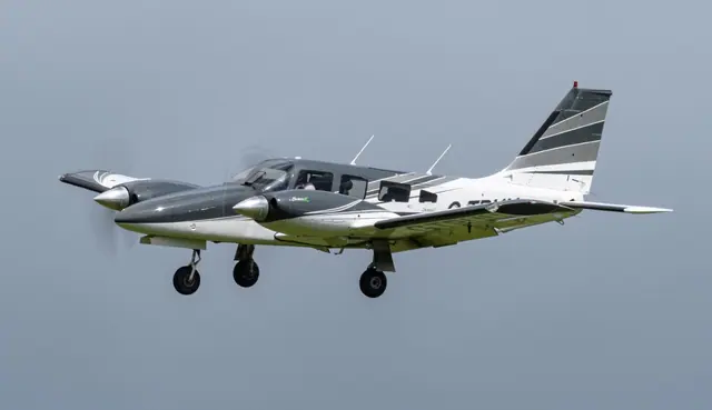 1986 Piper PA34 200T Seneca III Multi Engine Piston