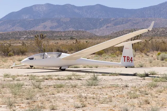 1999 DG Flugzeugbau DG-500