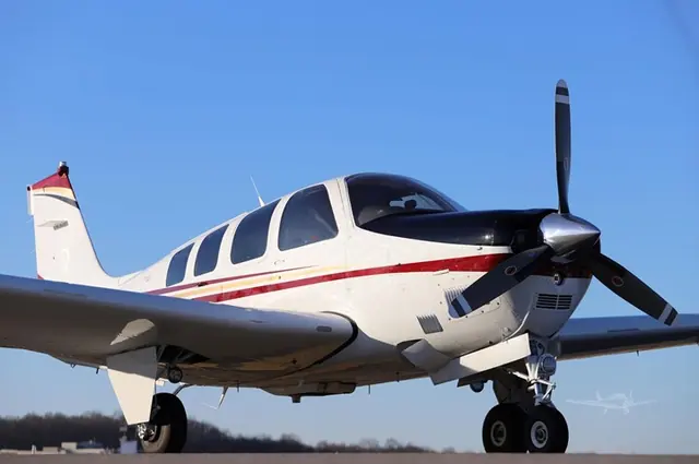2008 Beechcraft G36 Bonanza (N85AX)