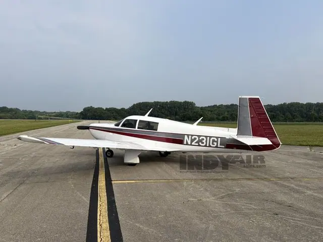 1982 Mooney M20K 231
