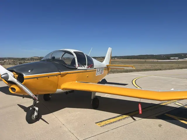 2012 Ceapr Robin DR 220