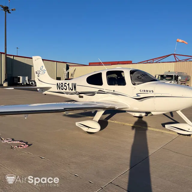 2005 Cirrus SR22 G2
