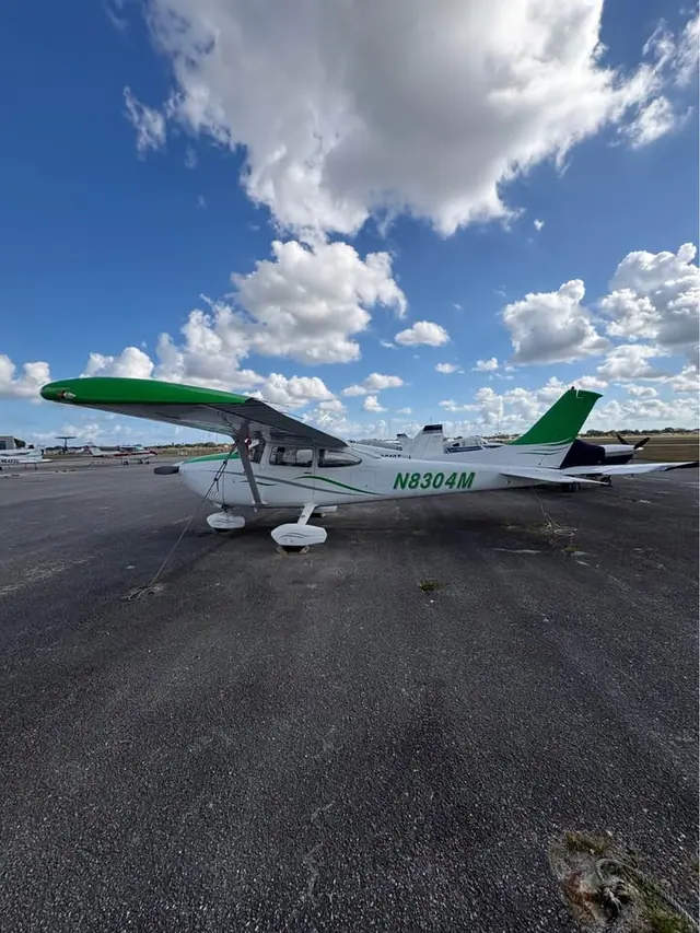 1976 Cessna 182 p