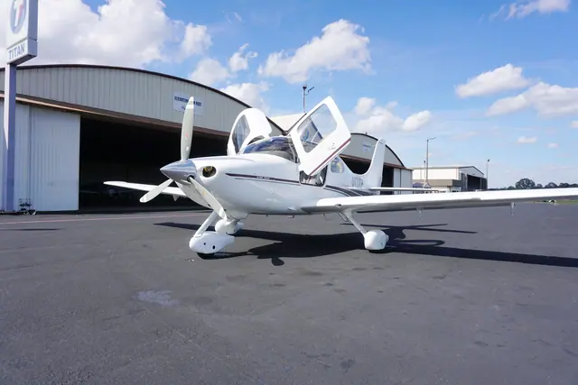 2002 Cirrus SR22 G1