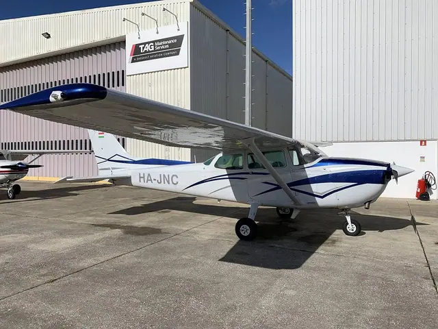 1981 Cessna 172 P OH engine