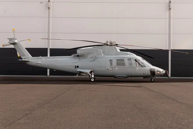 2000 Sikorsky S76C++