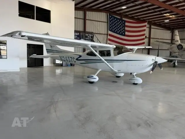 2001 Cessna 182T Skylane