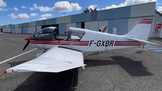 2001 Robin DR400-120