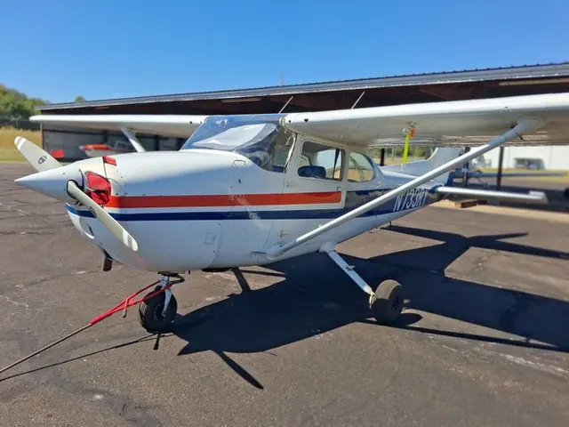 1977 Cessna 172