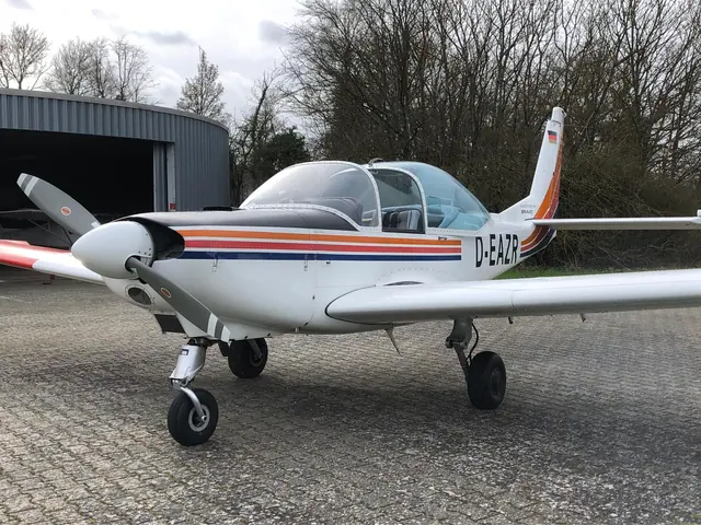 1988 SIAI-Marchetti AS 202 Bravo 18 A4, s/n 233