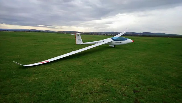 2023 HPH Shark 304es 18M High Performance