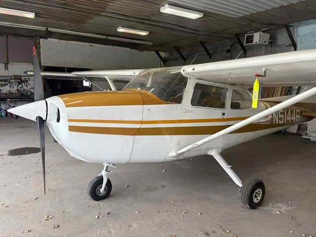 1974 Cessna 172M Skyhawk