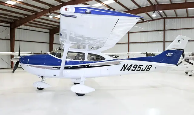 2004 Cessna Turbo Skylane T182T