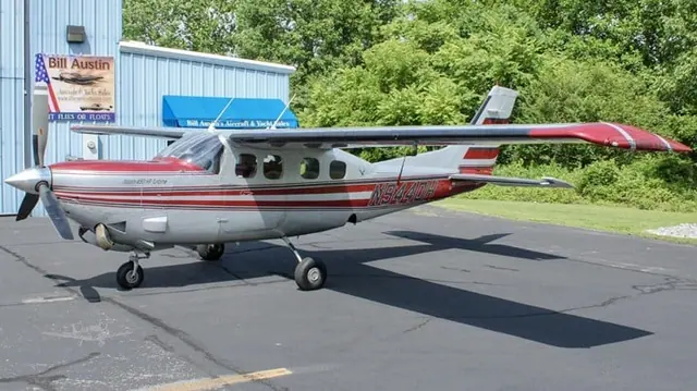 1981 Aviones Colombia Cessna P210 Silver Eagle