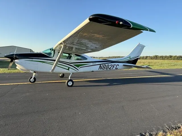 1980 Cessna 182RG Skylane