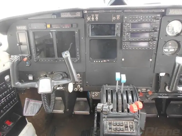 1985 Piper Navajo Chieftain (N4112E)