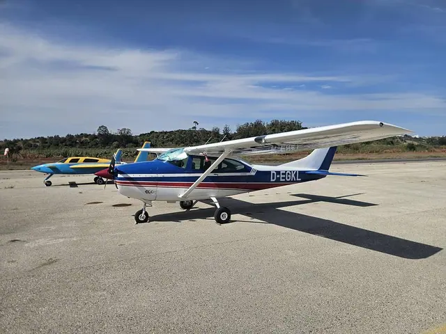 1966 Cessna 182 J