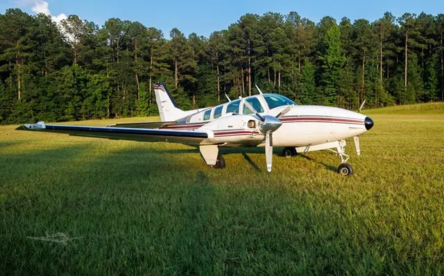 1977 Beechcraft 58 Baron