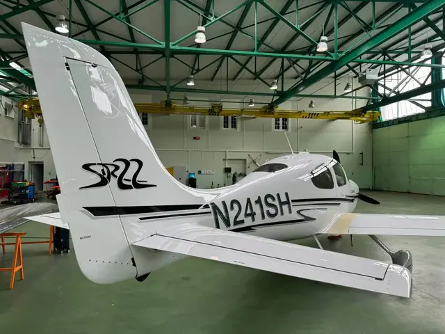 2002 Cirrus SR22 G1