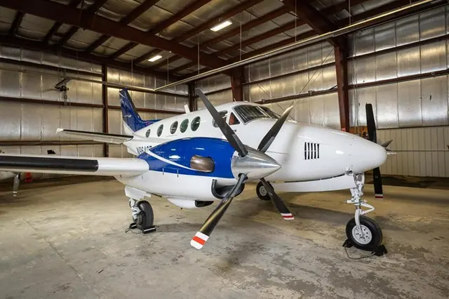 1982 Beechcraft King Air C90