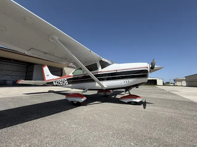 1968 Cessna 182 Skylane