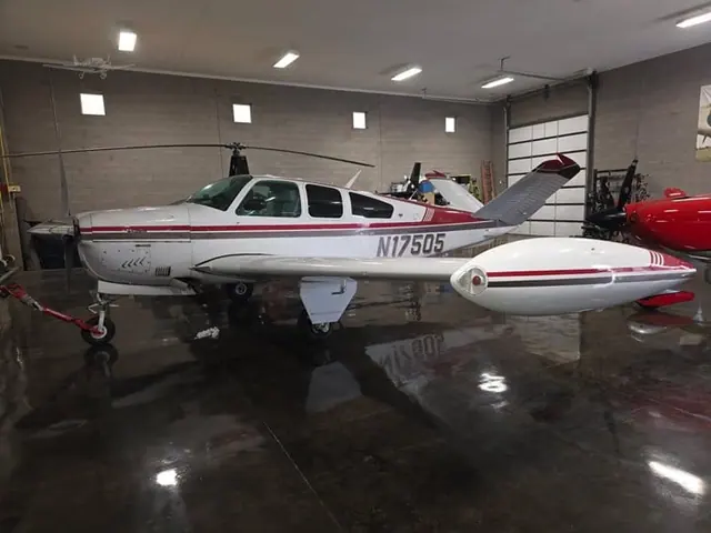 1977 Beechcraft V35B Bonanza
