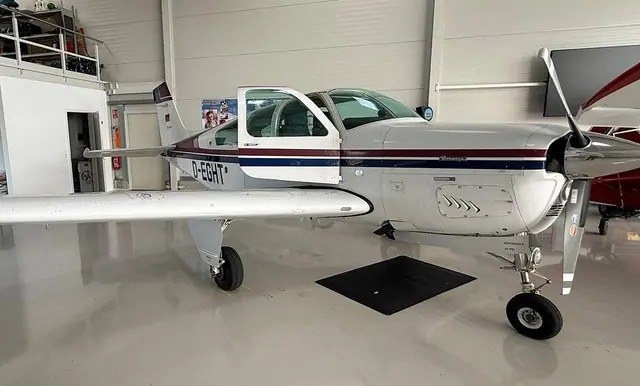 1993 Beechcraft Beech 33 Bonanza F33A