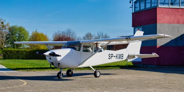 1965 Cessna F172G