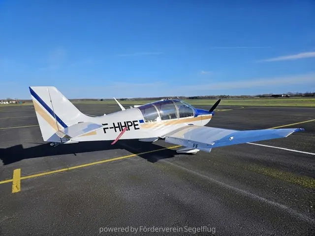 1997 Robin DR 400 / 180 R tow