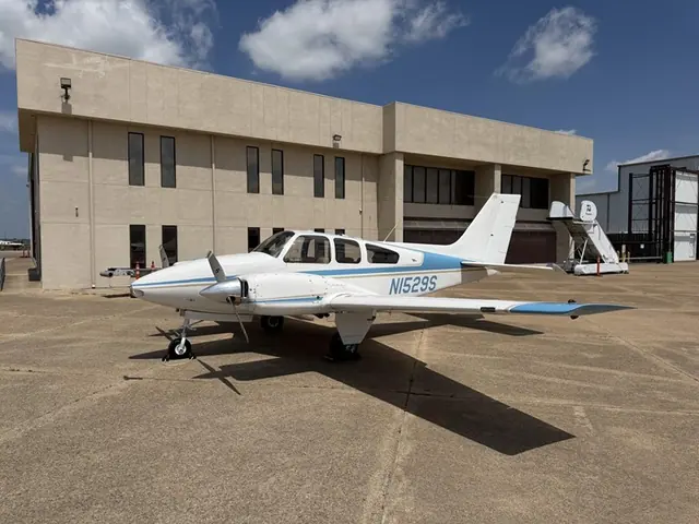 1964 Beechcraft B55 Baron