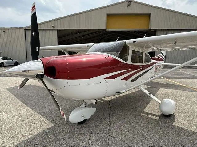 2006 Cessna T182T Skylane