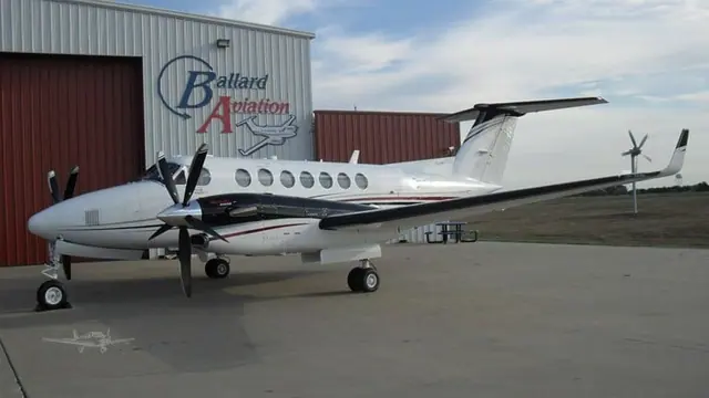 2001 Beechcraft King Air 350