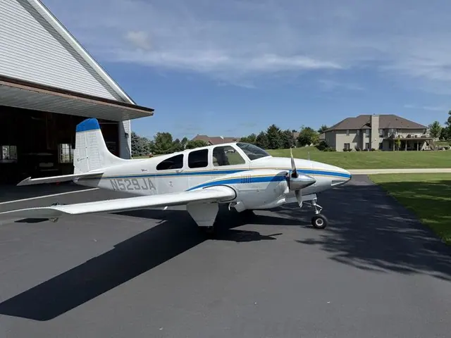 1965 Beechcraft D95A Travel Air